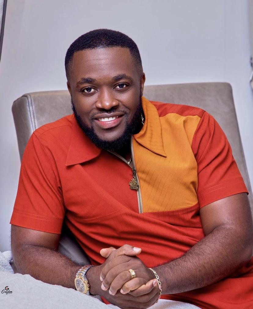 "My wife is so talented she made these clothes for me"- Millionaire Kennedy Osei praises Tracy
